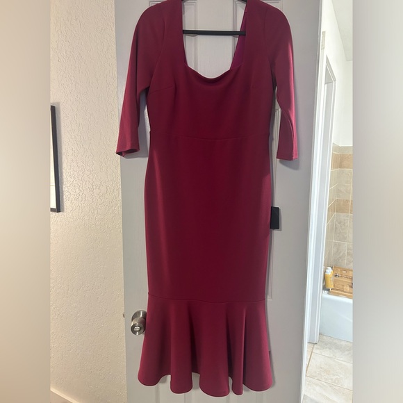 NWT Lulu’s Magenta Attitude Trumpet dress- Size L - Picture 4 of 5